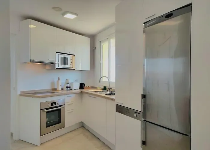 アパート Moderno Con Vistas Al Mar, Piscina & Parking