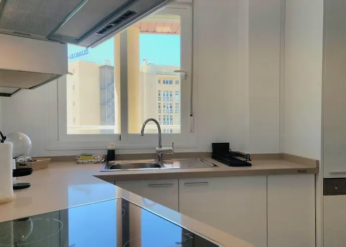 Moderno Con Vistas Al Mar, Piscina & Parking フエンヒロラ